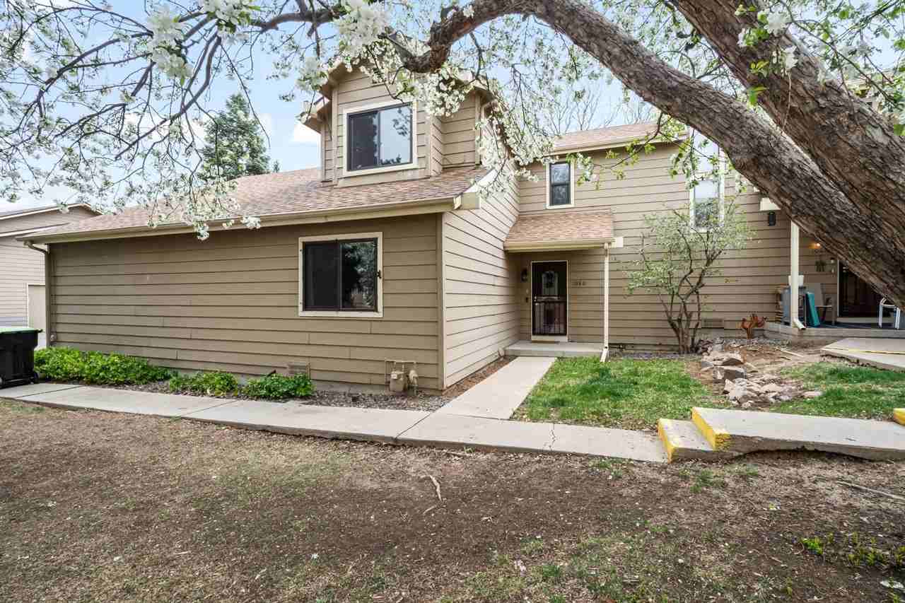 1080 S Yampa St - Photo 2 of 35