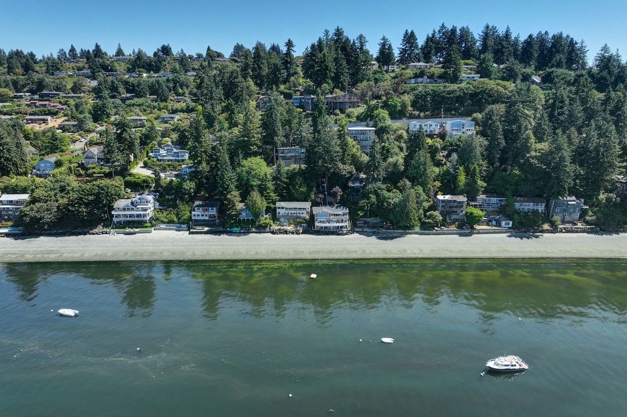 16507 Maplewild Ave Sw - Photo 2 of 42