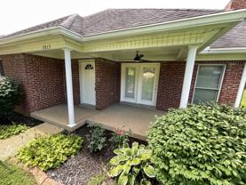 2815 Brassfield Cir - Photo 1 of 1