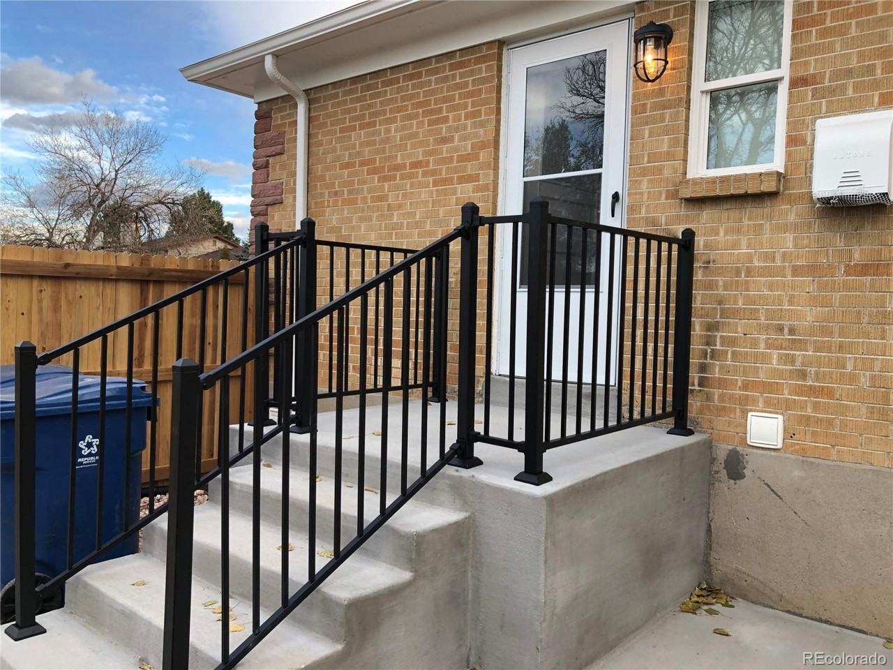 235 Lansing Street - Photo 2 of 10