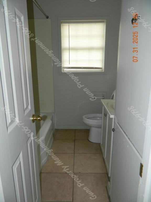 4319 33rd St - Photo 7 of 11