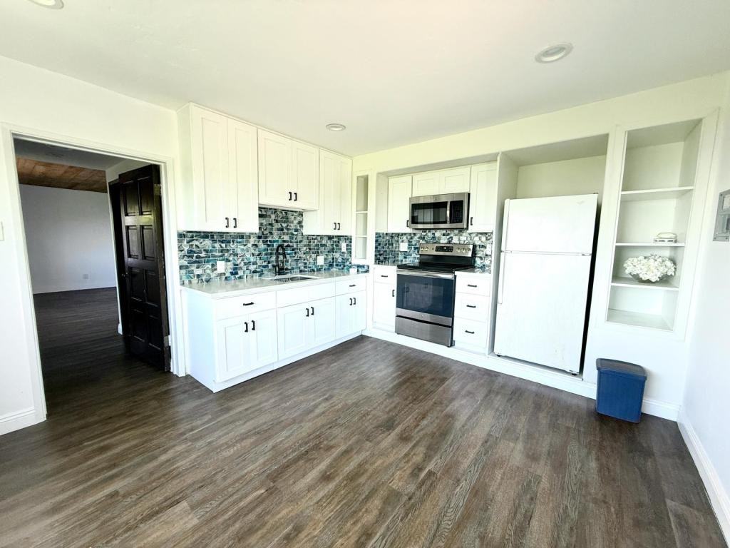 54 Via Alicia - Photo 2 of 9