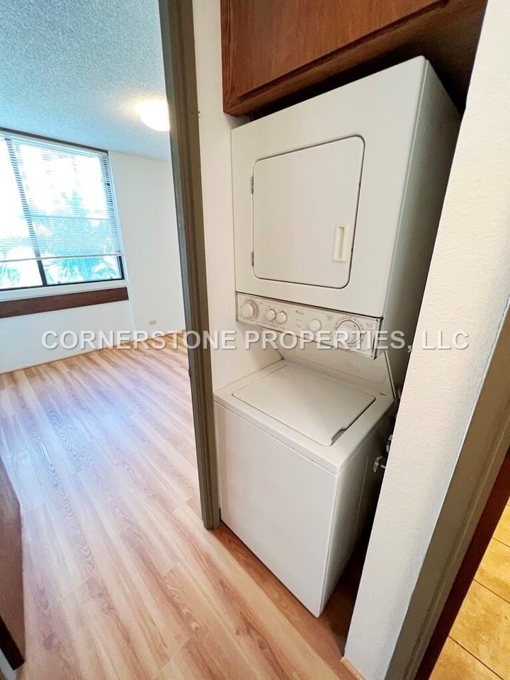 3324 Sierra Dr #1 - Photo 3 of 12