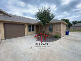 featured image of 208 Stewart Bend Ct #A