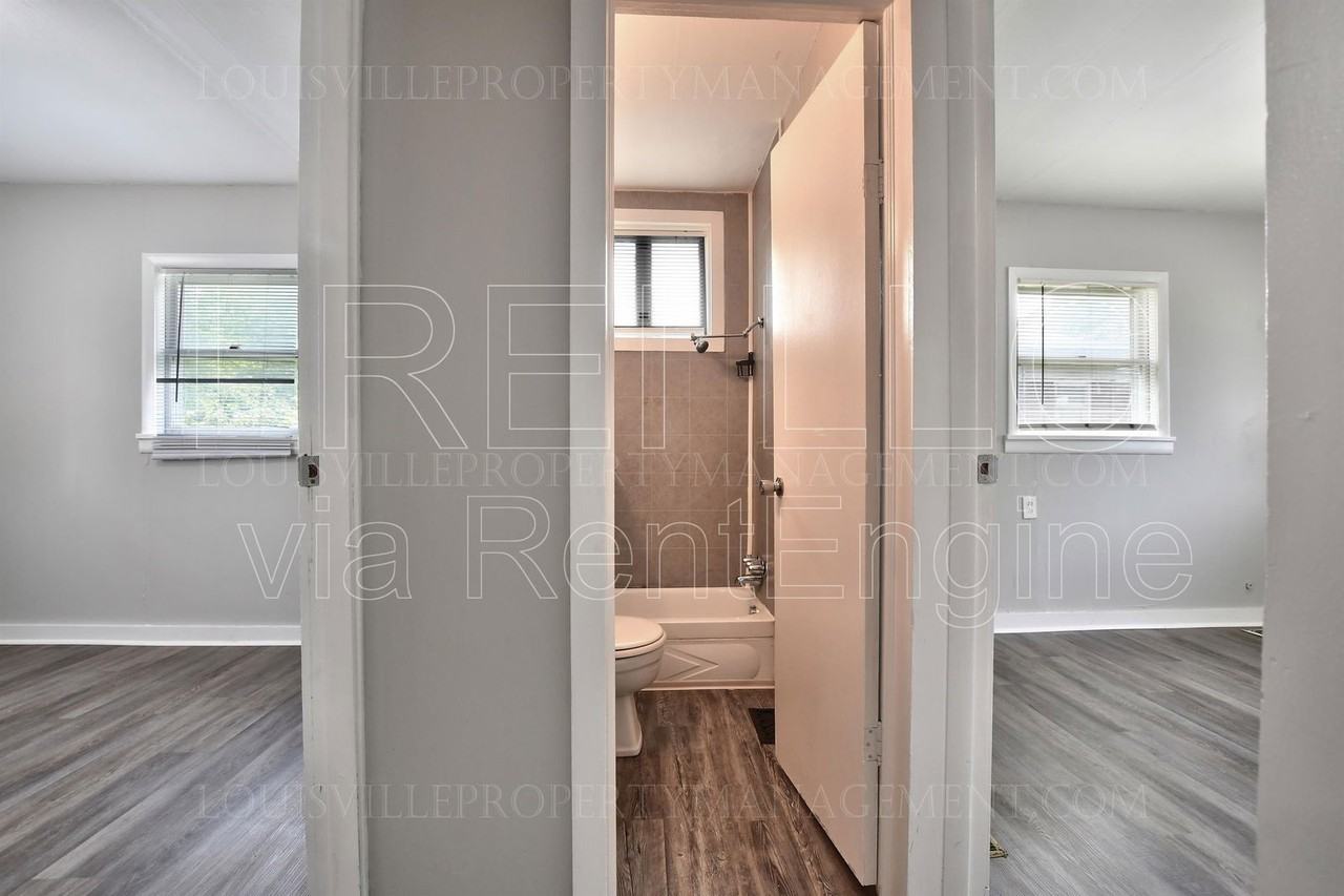 1733 Mcdonald Ln - Photo 7 of 15