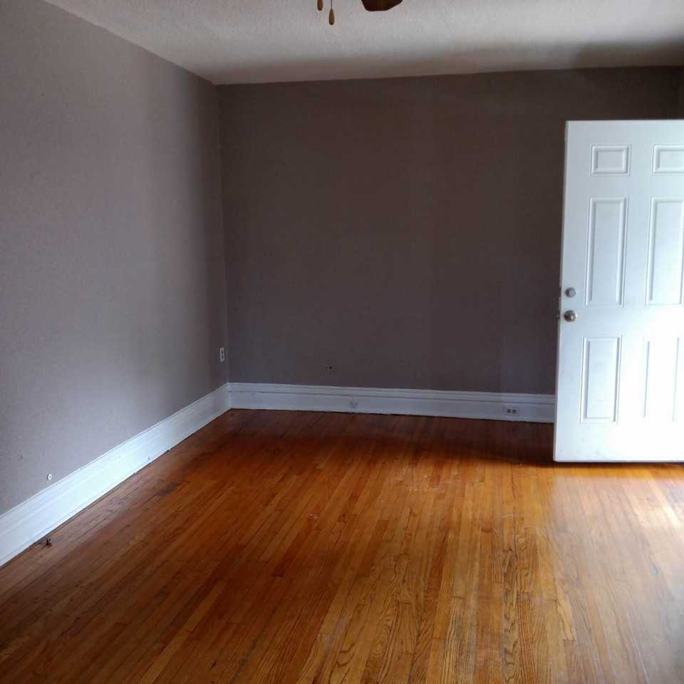 3028 Walton Pl - Photo 2 of 7