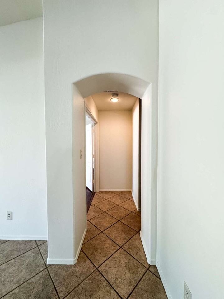 4788 W 27th Pl - Photo 3 of 44