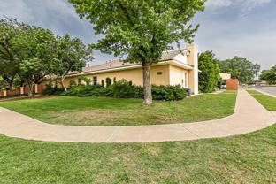 3235 64th St #D - Photo 1 of 1