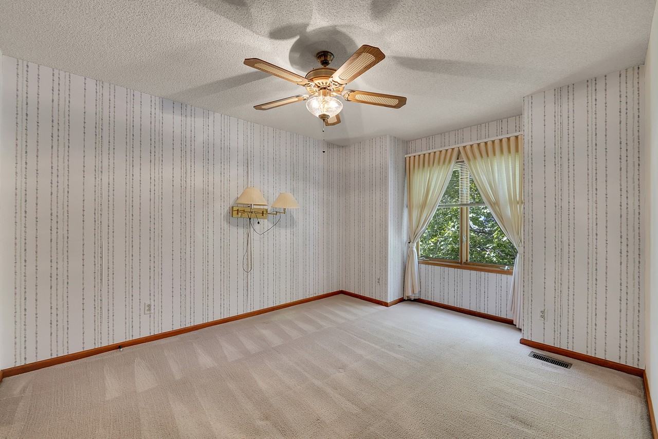 7 Boxwood - Photo 4 of 20