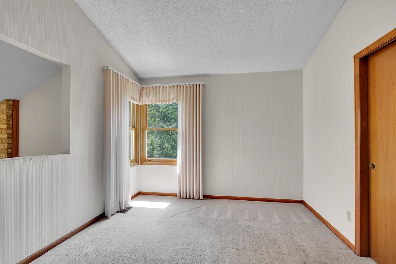 7 Boxwood - Photo 5 of 20