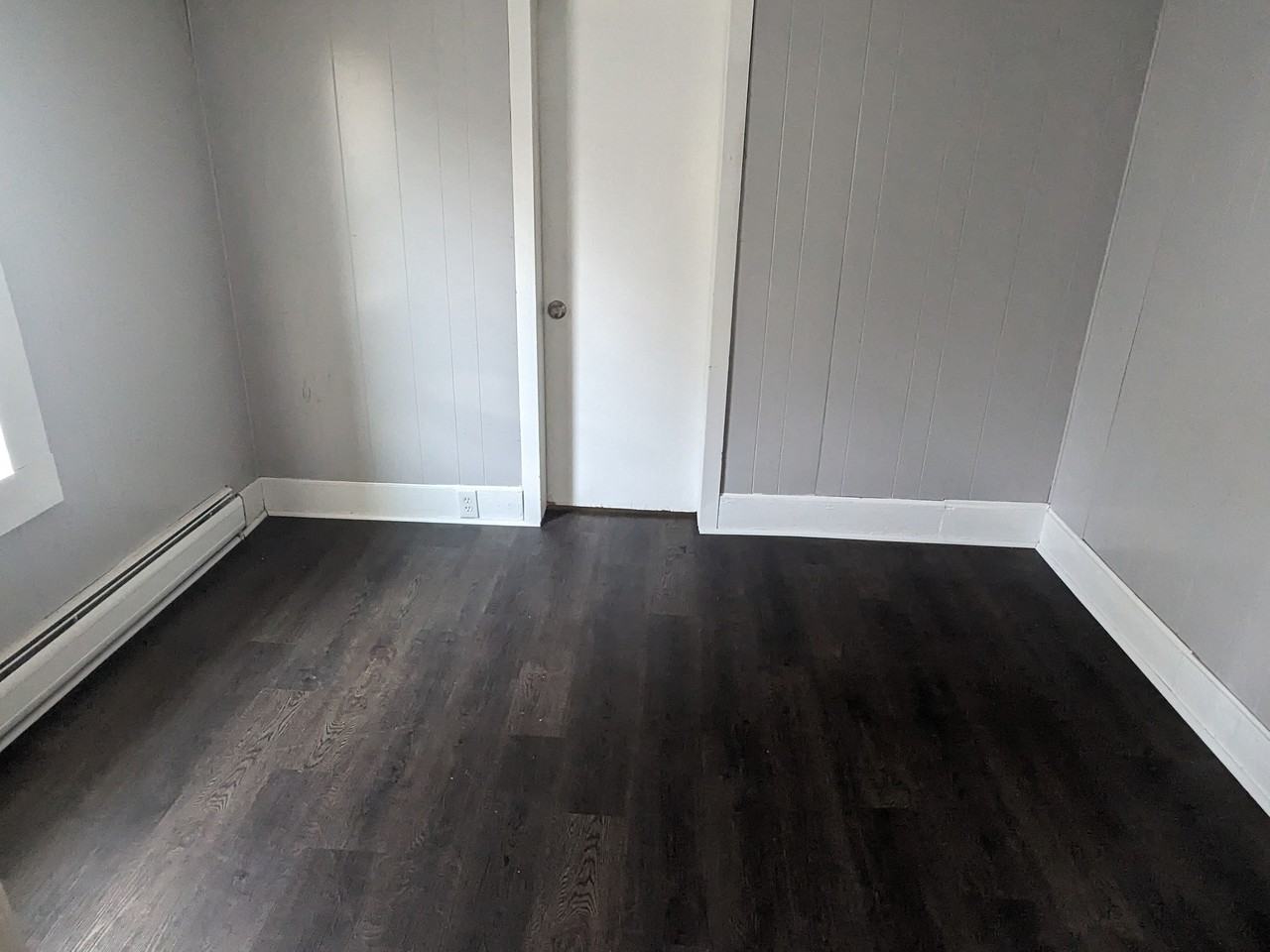 111 Center St - Photo 2 of 14