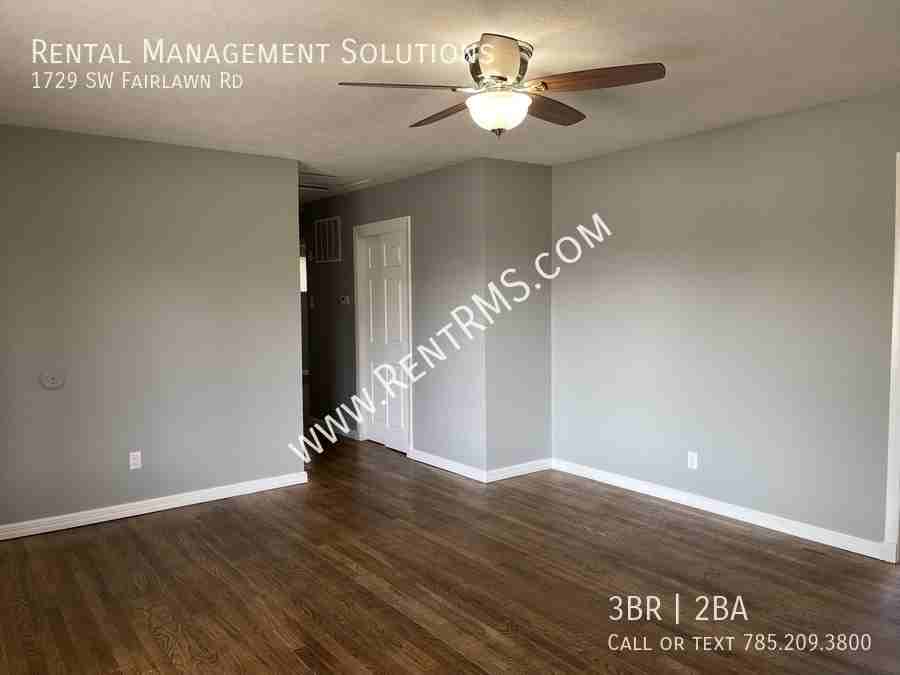 1729 Sw Fairlawn Rd - Photo 3 of 22