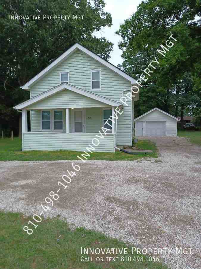 3030 N Center Rd - Photo 2 of 23