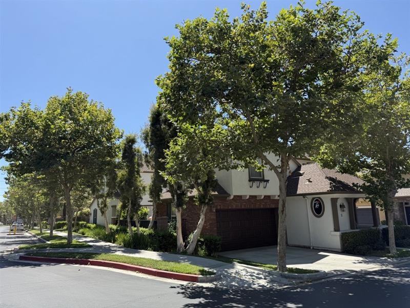 Lansdale Ct #11 - Photo 2 of 22