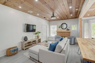 1311 W French Pl #NA - Photo 1 of 1