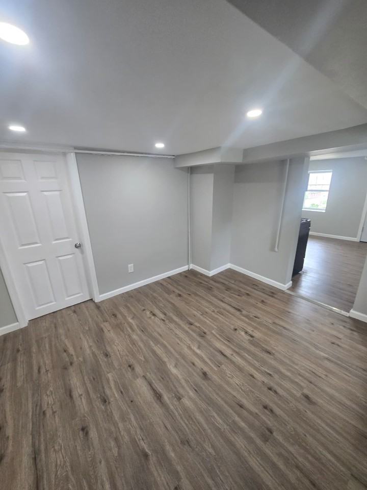 205 Shaw St #B - Photo 3 of 7