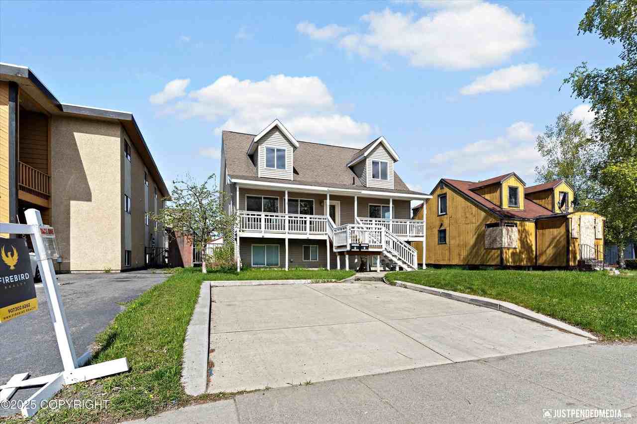 437 E 14th Ave #NA - Photo 2 of 20