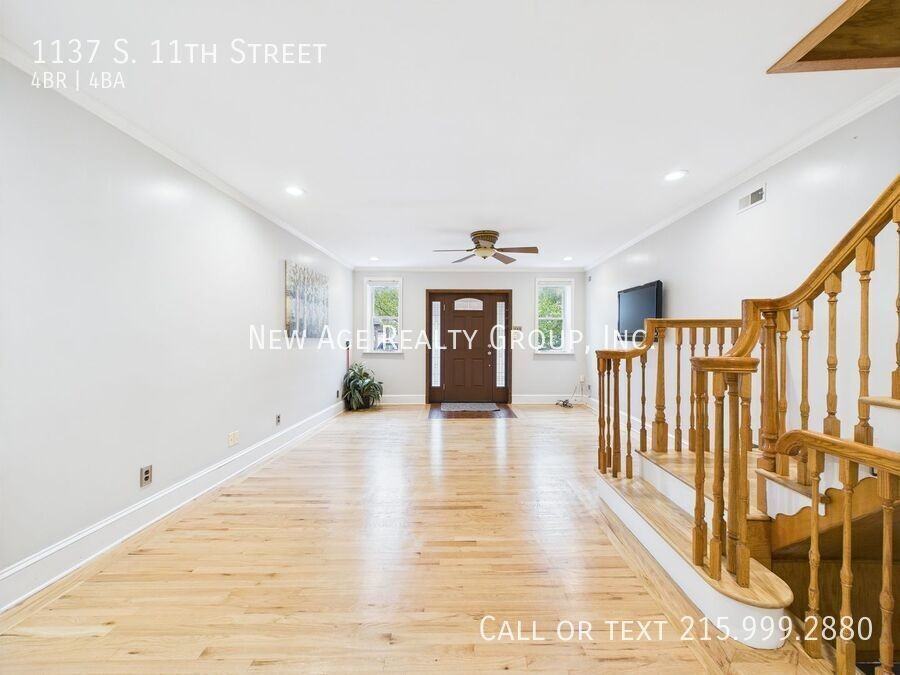 1137 S 11th St - Photo 3 of 29