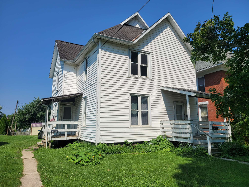 120 N Wiley St #2 - Photo 2 of 13