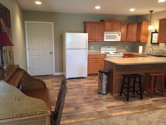 2250 Placid Lake Dr - Photo 3 of 23