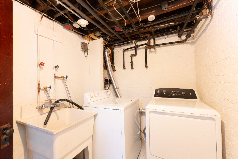 317 Branch Ave #1A - Photo 5 of 10