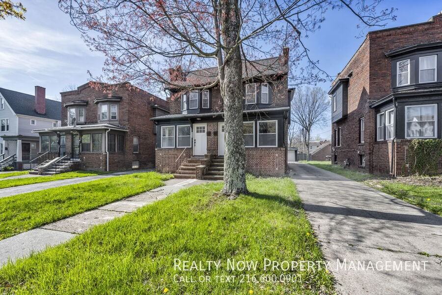 3241 Sycamore Rd #2 - Photo 2 of 17