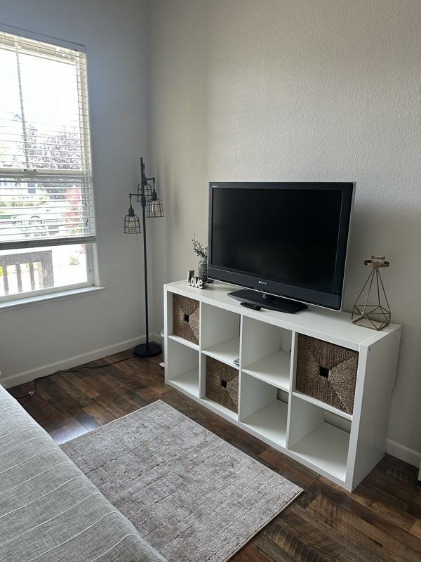 202 Kayla Pl - Photo 3 of 15