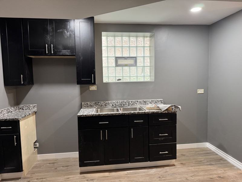 7940 S Green St - Photo 4 of 11