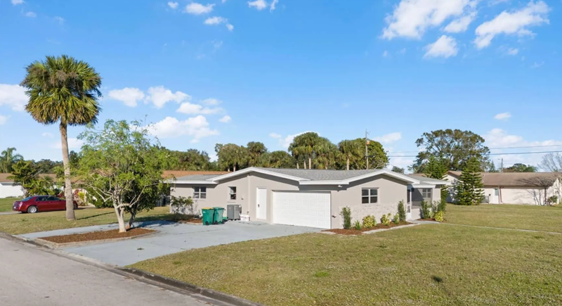 814 Hall St #3 - Photo 5 of 6