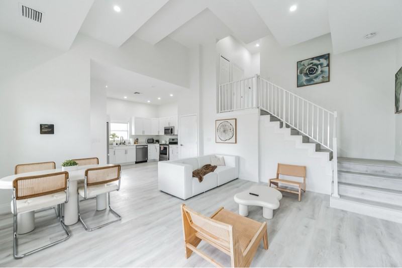 3204 Karen Dr #1 - Photo 4 of 20