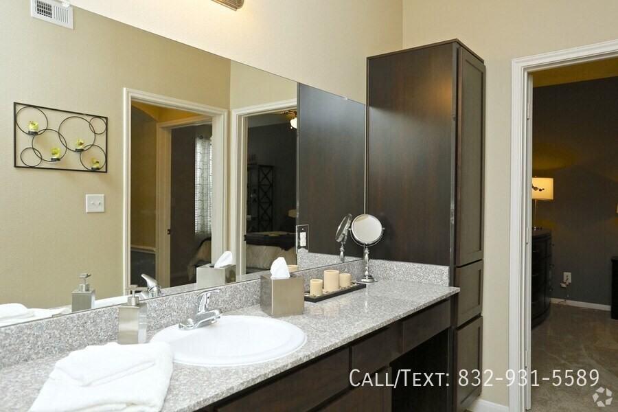 Travis Heights Ln #CPCR - Photo 6 of 11