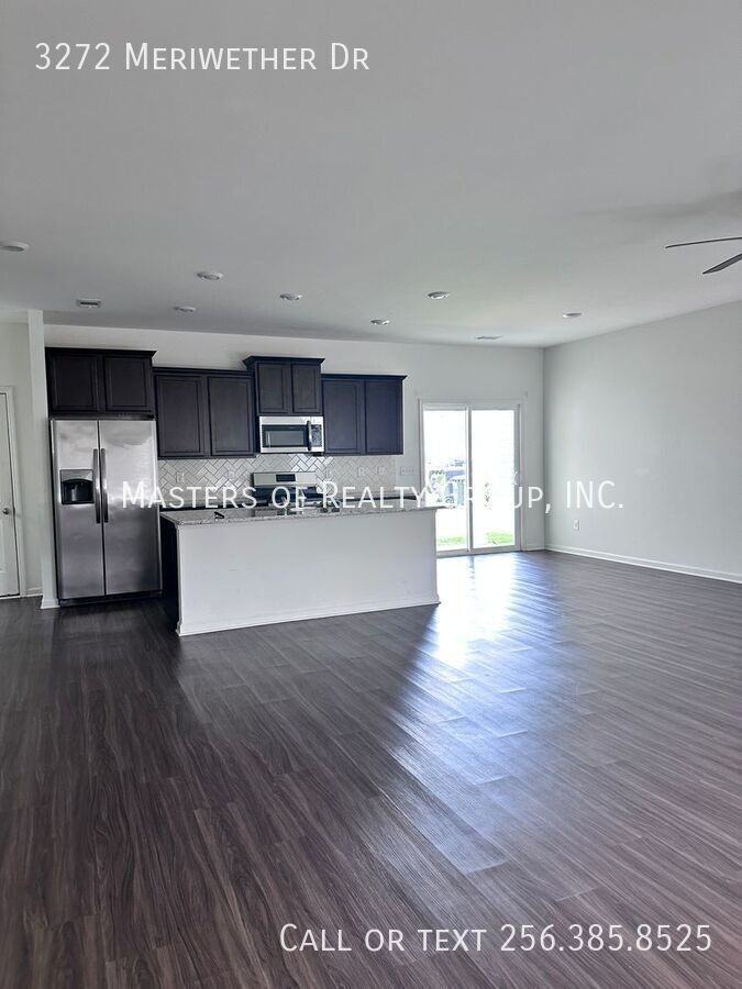 3272 Meriwether Dr - Photo 2 of 8