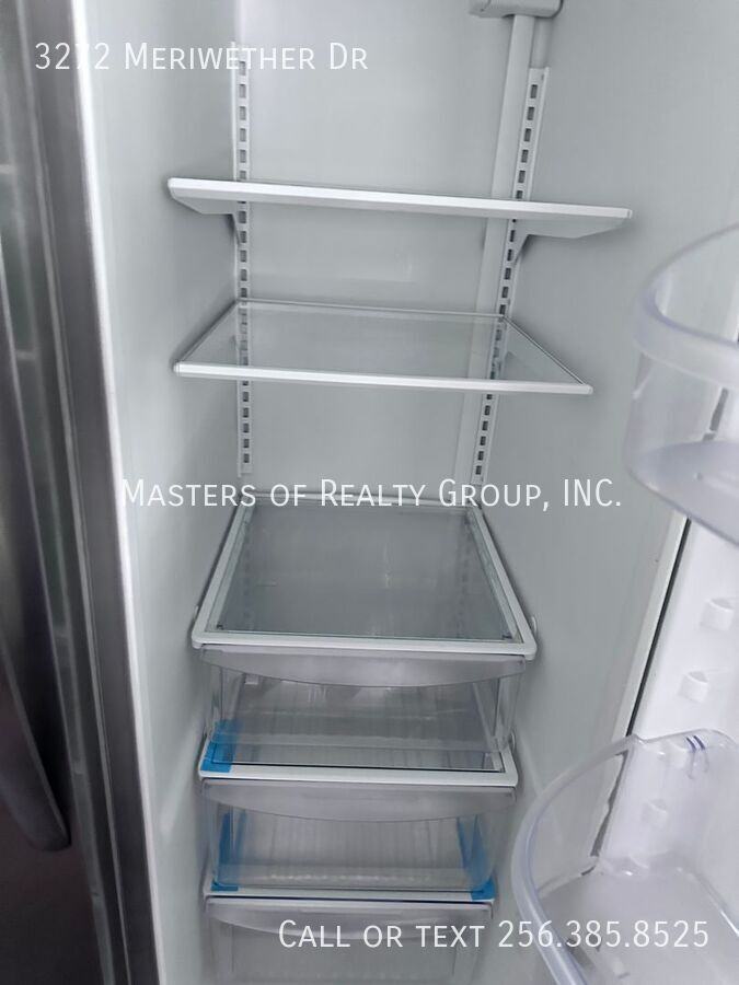 3272 Meriwether Dr - Photo 3 of 8