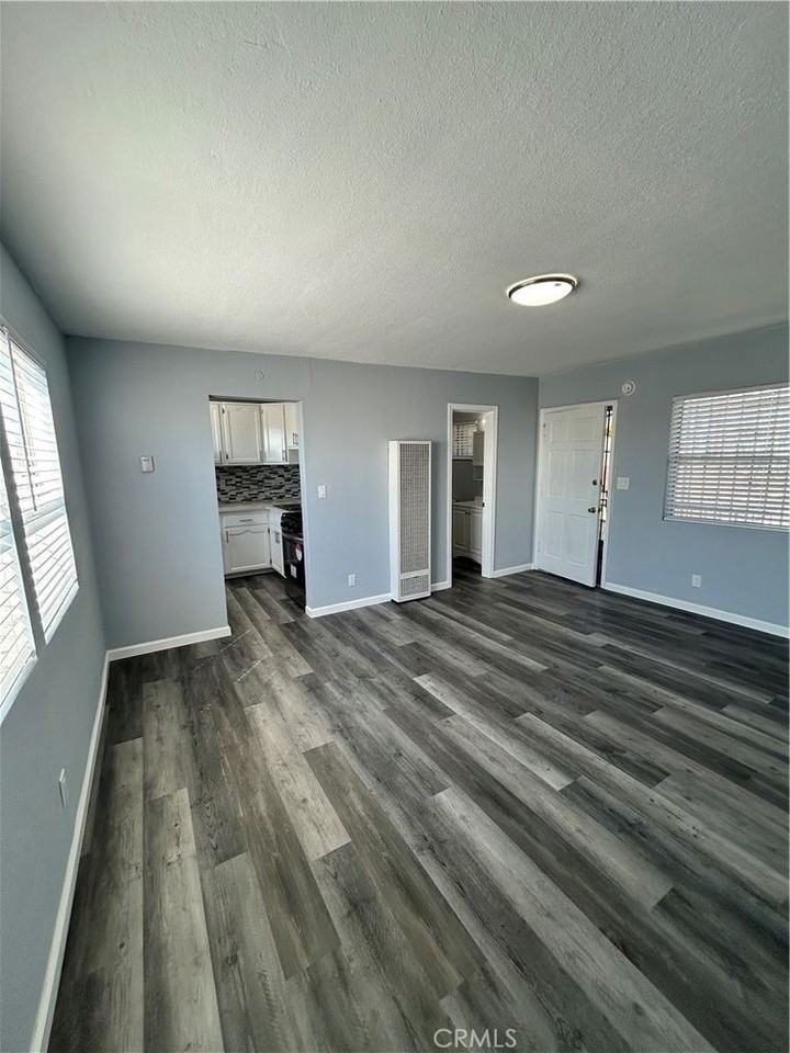 6517 Avalon Blvd #4-4 - Photo 3 of 10