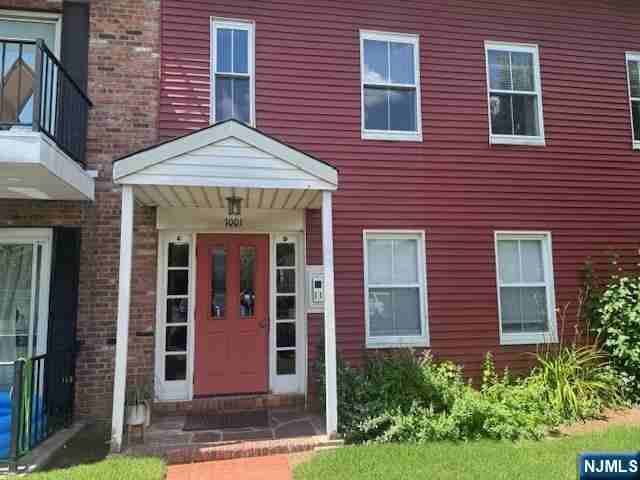 1001 Unicorn Way #1001 - Photo 2 of 8