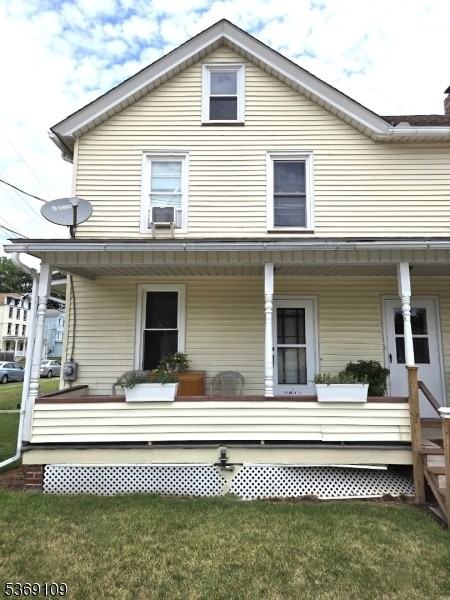 9 Columbia St #9 - Photo 2 of 16