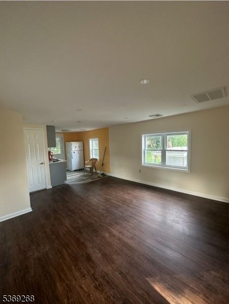 95 Thompson Ave #BB - Photo 2 of 6