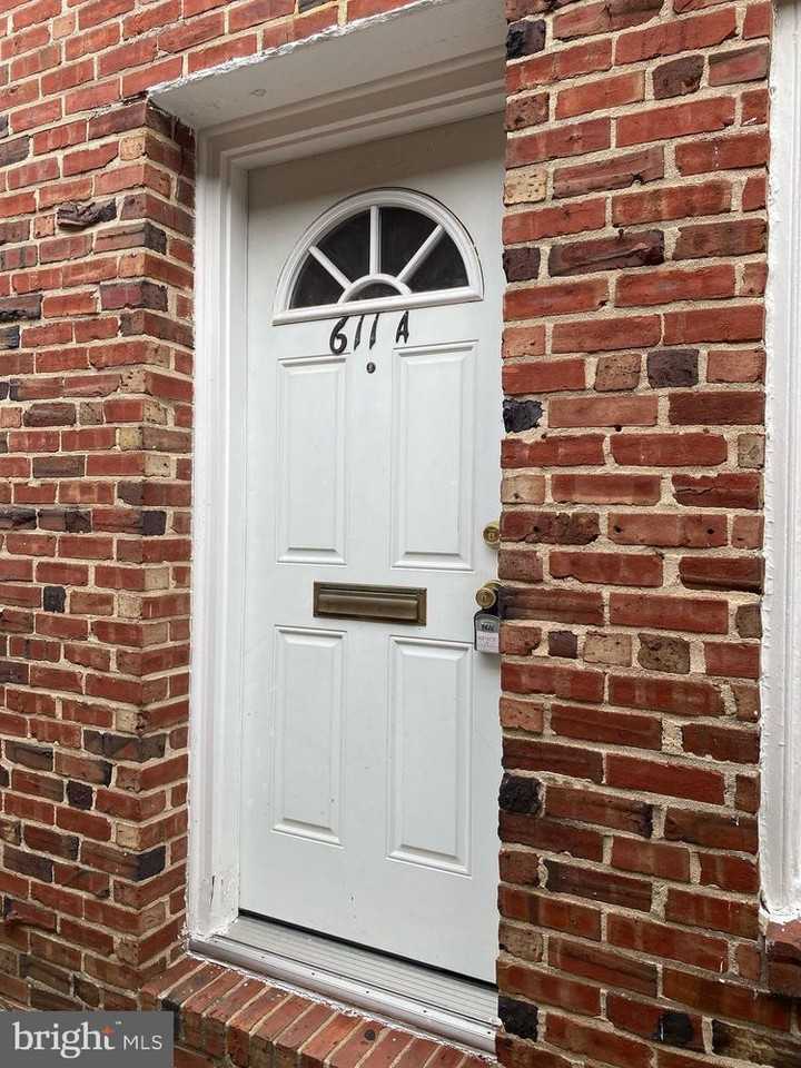 611 Haddon Ave #AA - Photo 2 of 10