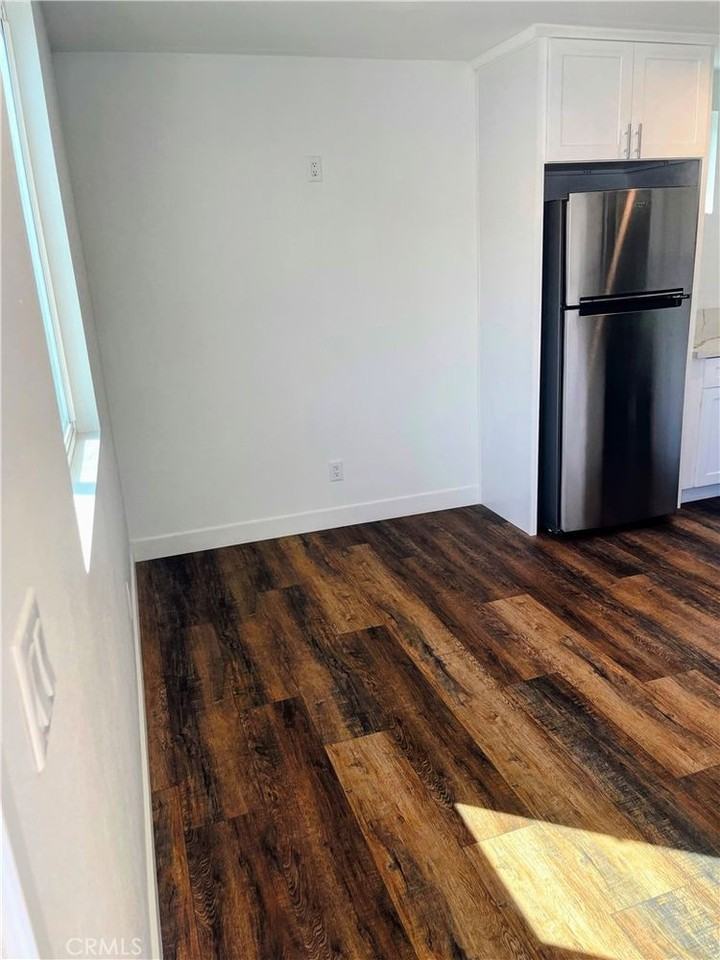 1809 S Gramercy Pl #1809 - Photo 3 of 15