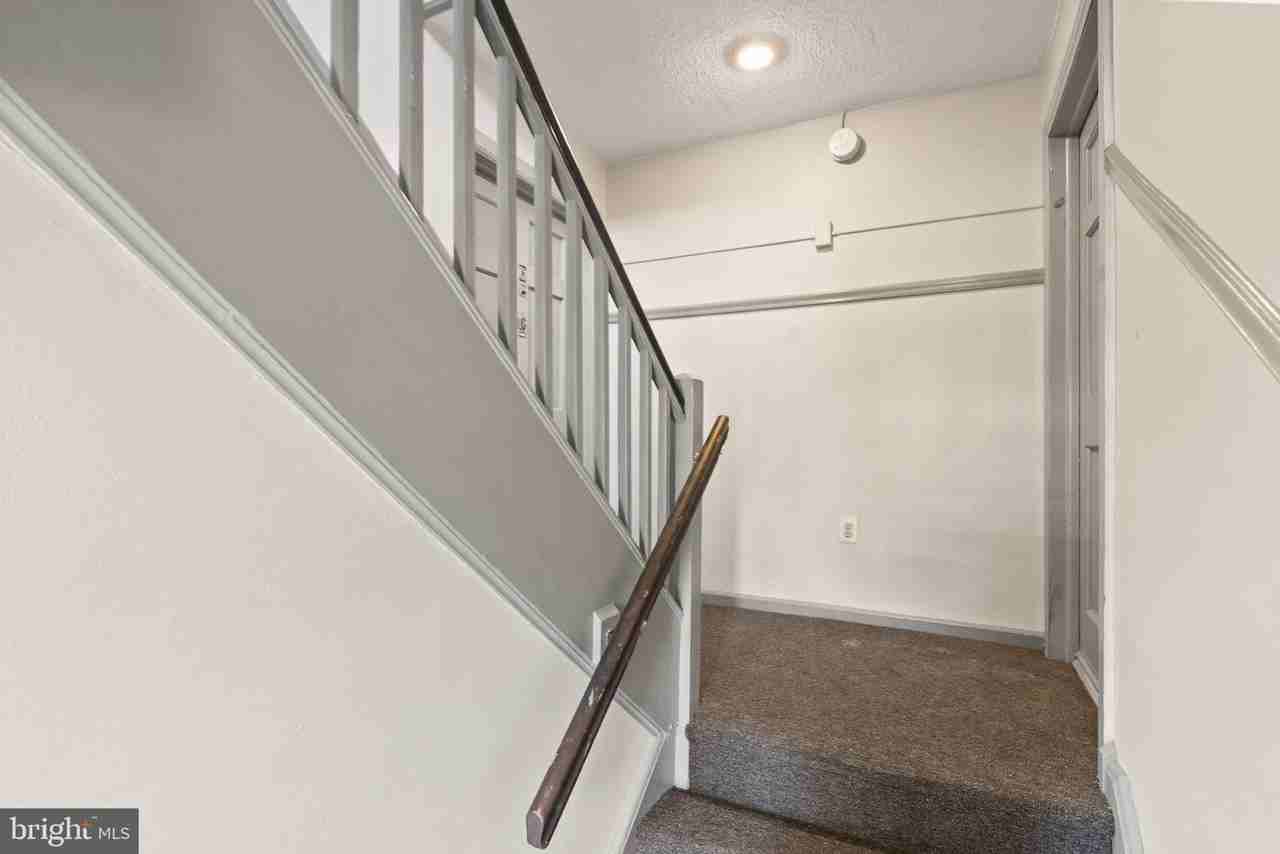 114 Cherry Parke Unit F #114 - Photo 3 of 13