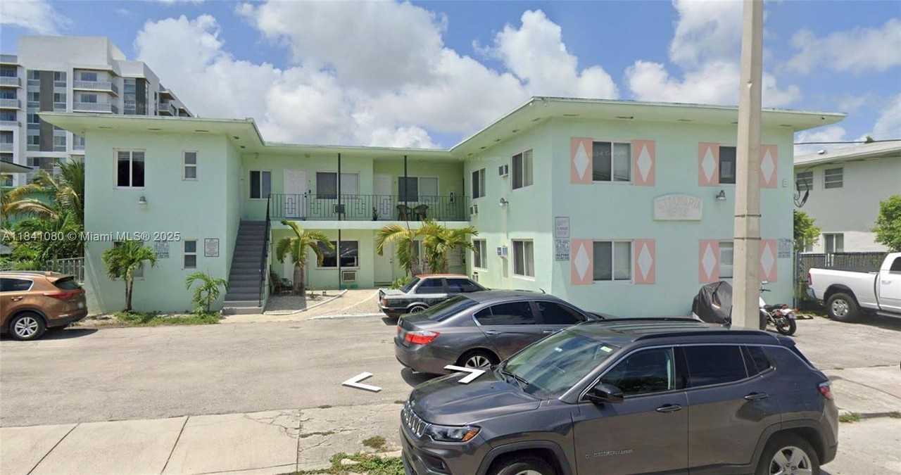 521 Ne 82nd Ter #9-9