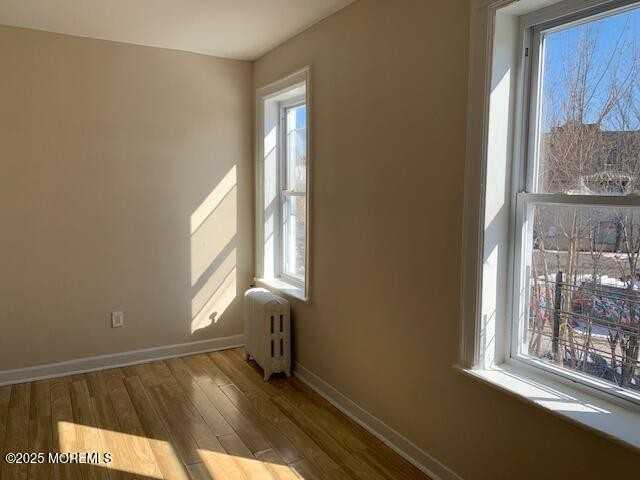 40 Booraem Ave #21-21 - Photo 3 of 10