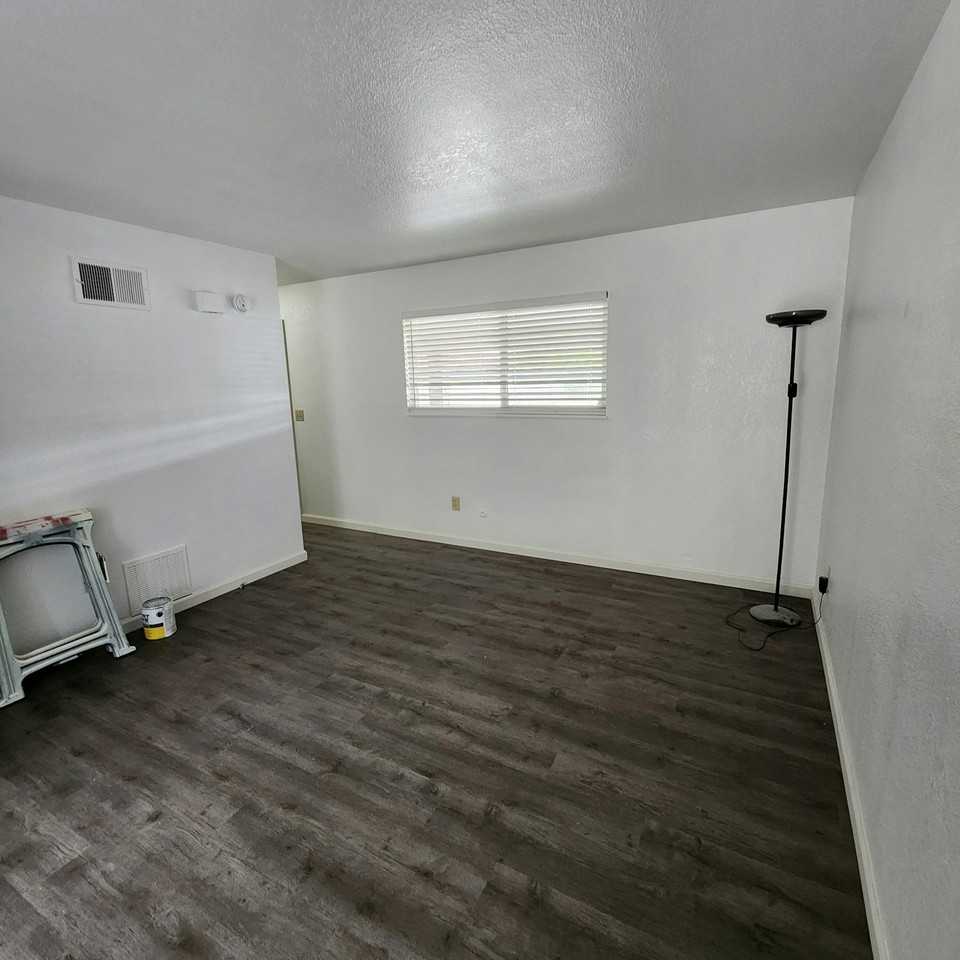 3896 Rohnerville Rd, Unit 1 - Photo 5 of 14