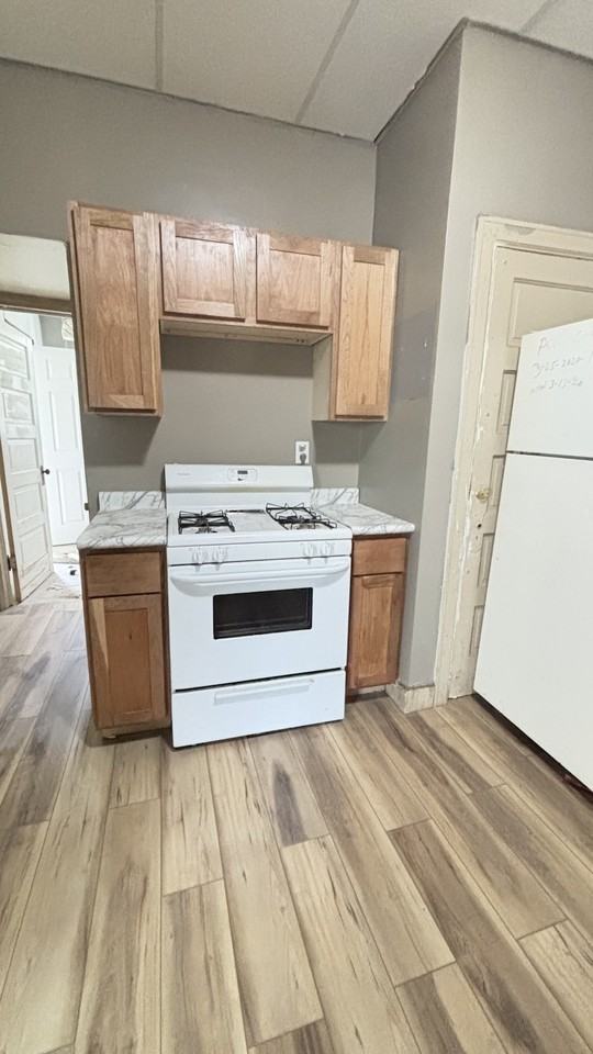 1012 West 3rd Street, Unit 1FL - Photo 6 of 10