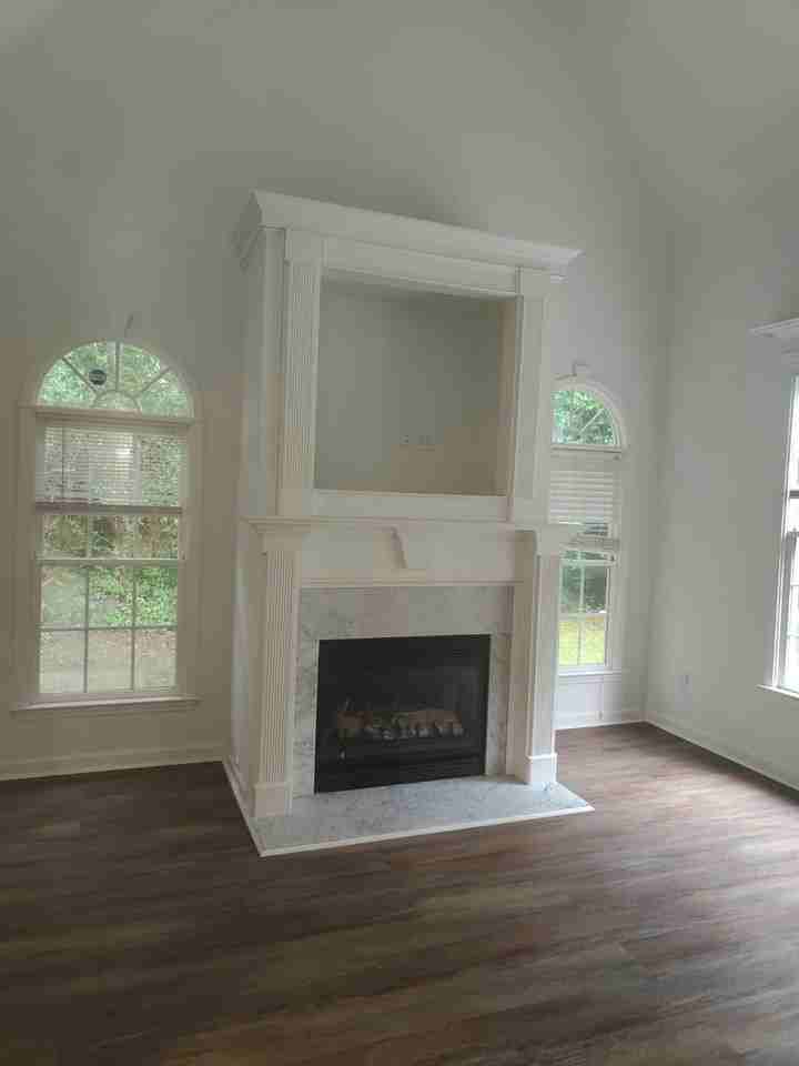6806 Lombard Court - Photo 4 of 19