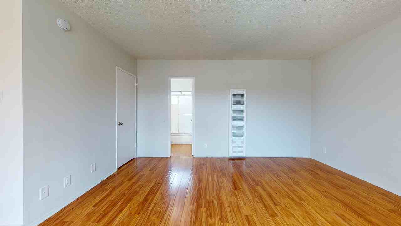 1311 Venice Boulevard - Photo 3 of 14