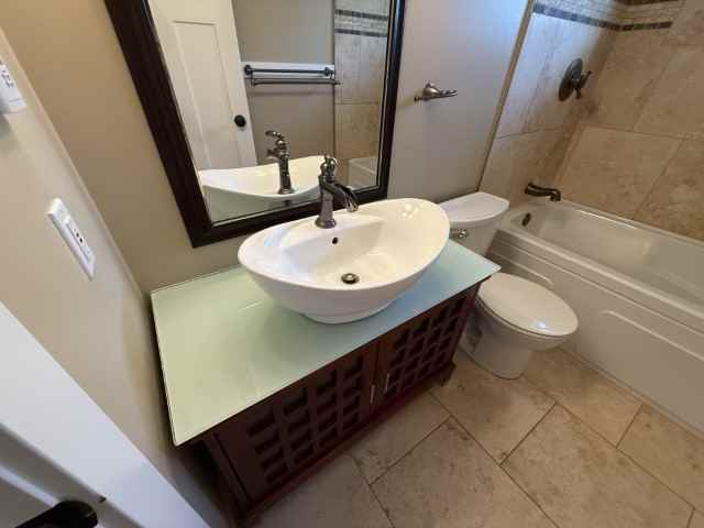 595 Hawthorne Rise - Photo 2 of 35