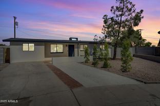 1207 W 15th St - Photo 1 of 1