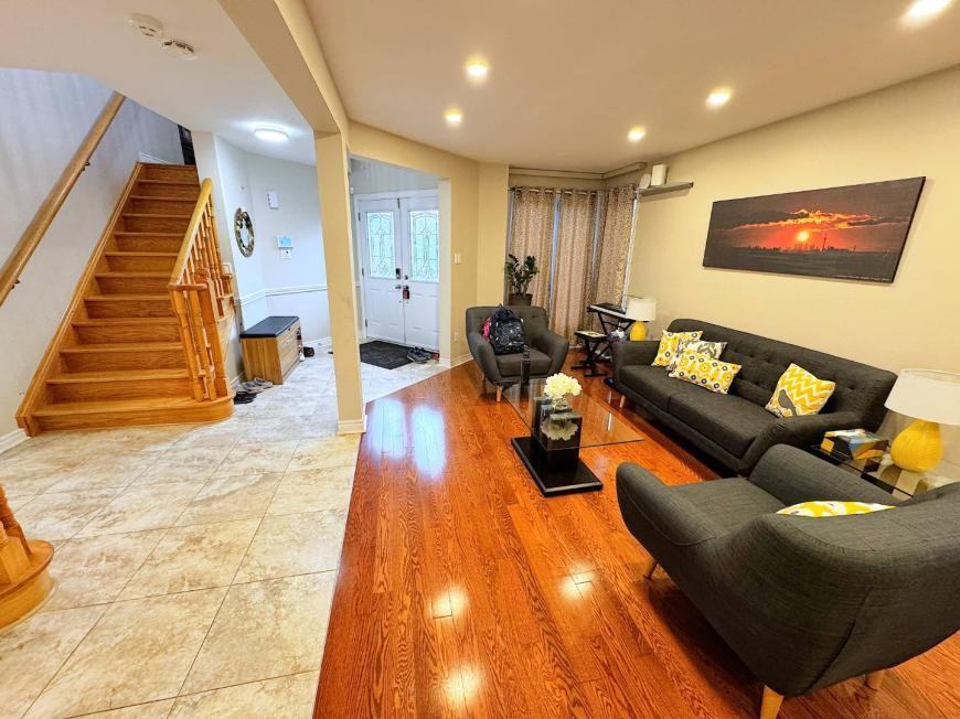 5503 Landsborough Avenue - Photo 3 of 10