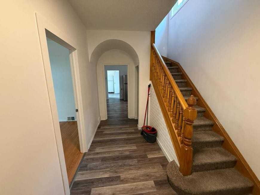 38 Crown Street - Photo 2 of 10